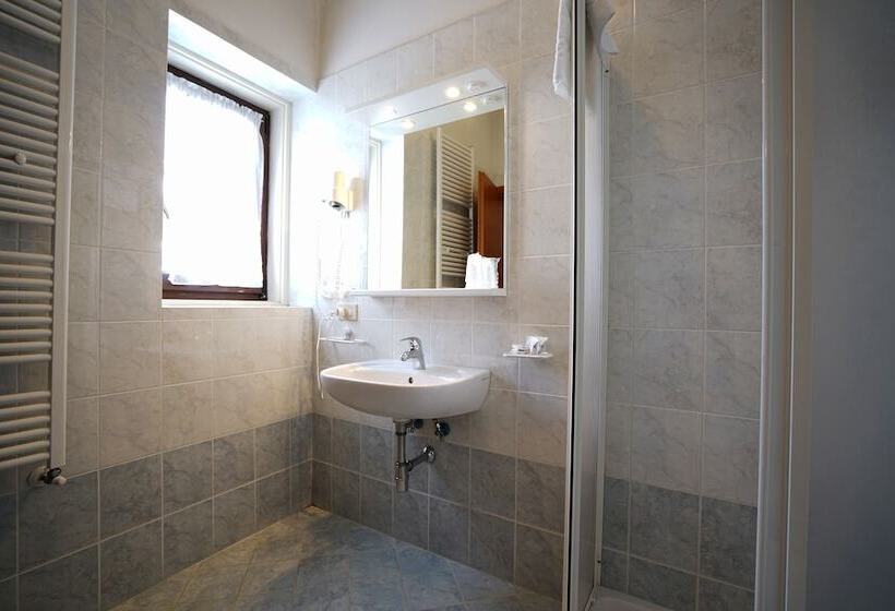 اتاق استاندارد یک نفره, Gh Hotel Piaz