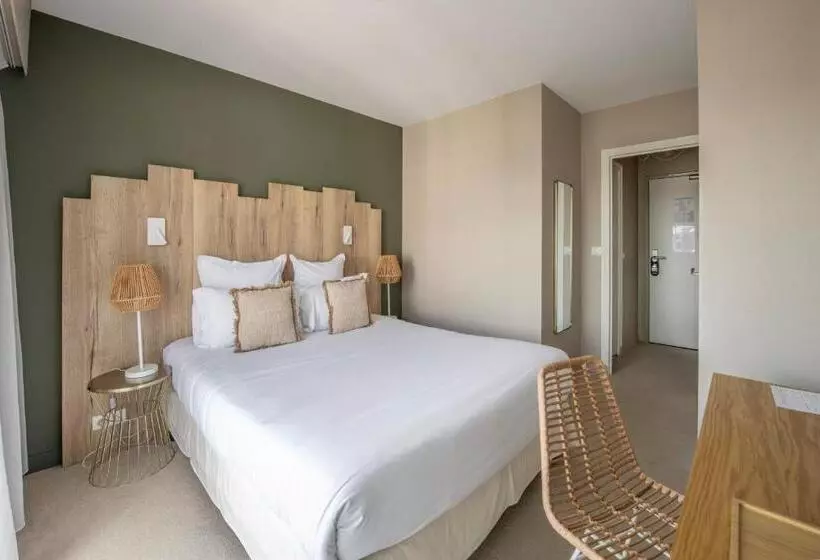 اتاق استاندارد با تراس, Hôtel Bo & Mia
