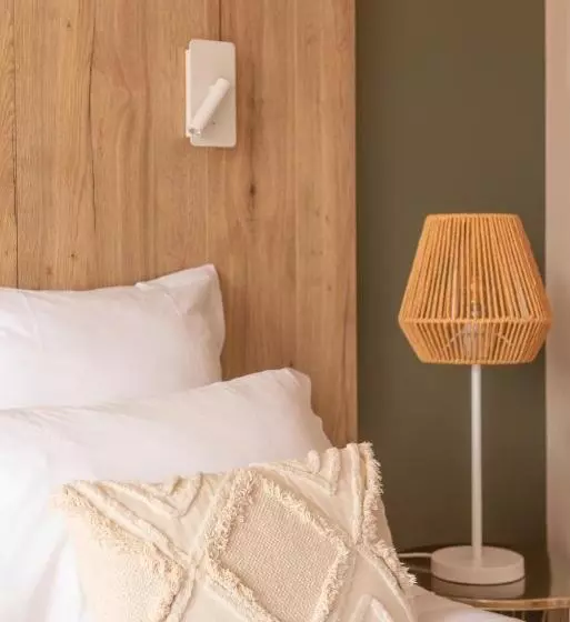 اتاق استاندارد با تراس, Hôtel Bo & Mia