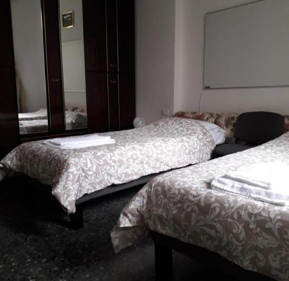 Standard room with outdoor bath, Isola Bi