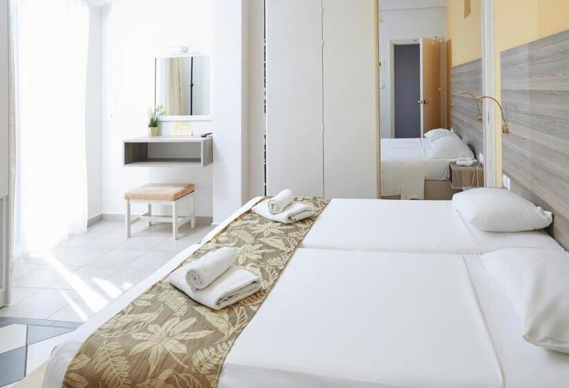 Quarto Familiar, Klonos Anna