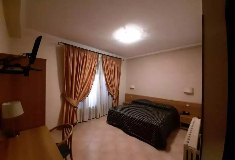 اتاق استاندارد, Lachea