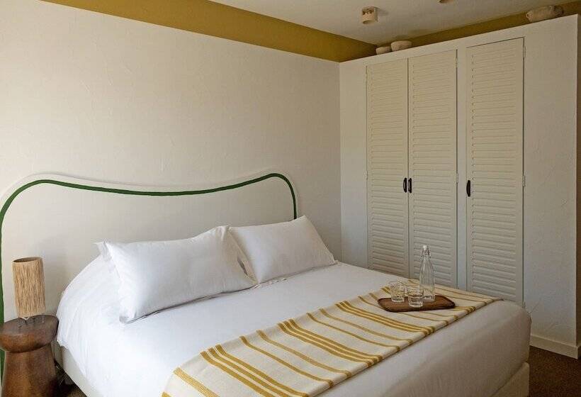 غرفة قياسية, Le Sud