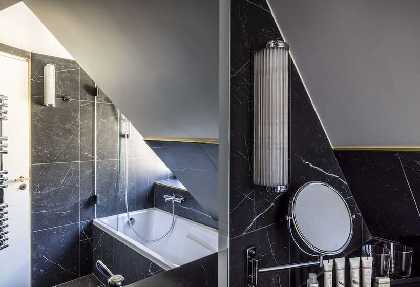 ジュニアスイート, Louis Ii