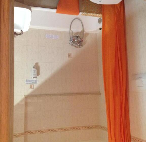 Четырехместный Номер Стандарт, Suisse