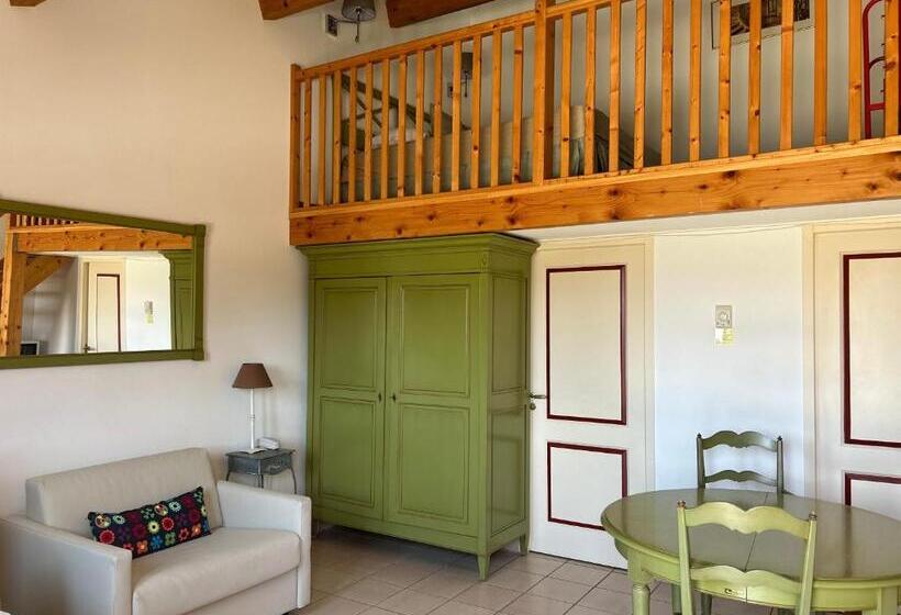 스탠다드 트리플 룸, Terriciae Maussane