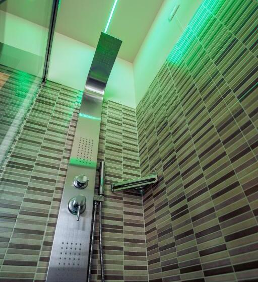 Люкс, Torre Del Sud