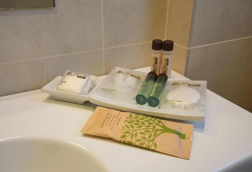 Люкс с Бассейном, Torre Del Sud