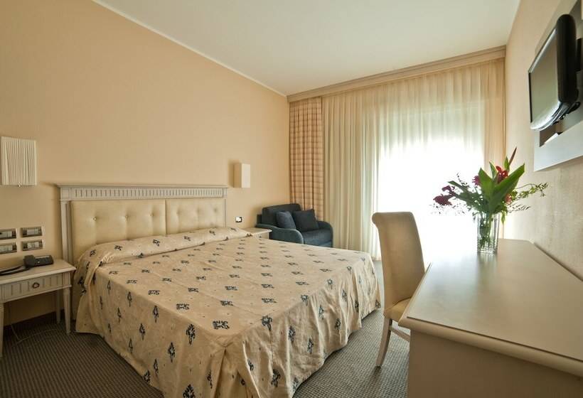 חדר סטנדרט לארבעה, Villaggio Club Altalia