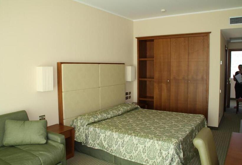 4인용 스탠다드 룸, Villaggio Club Altalia