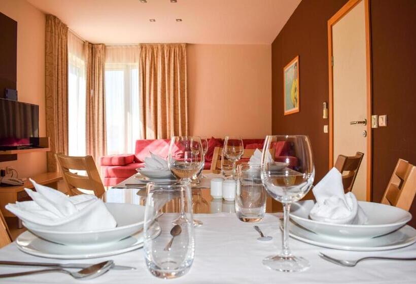 Апартаменты 2 Спальни, Grand Novi Vinodolski Resort