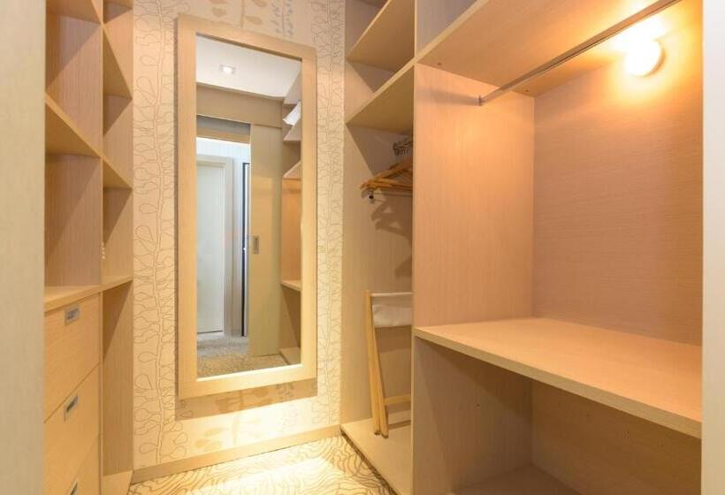 Полулюкс Кровать Кинг, Grand Novi Vinodolski Resort