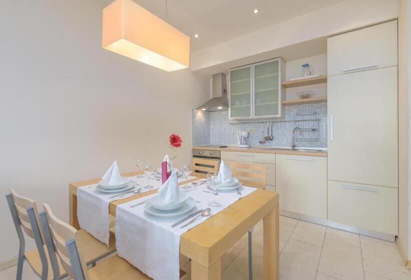 Апартаменты премиум класса с 1 спальней и видом на море, Grand Novi Vinodolski Resort