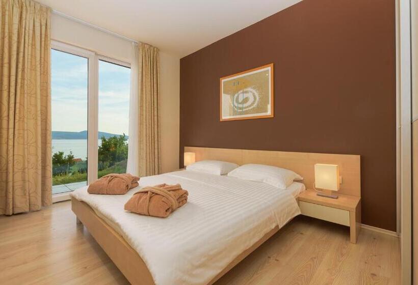 Апартаменты Deluxe 3 Спальни, Grand Novi Vinodolski Resort