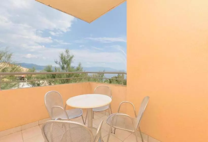 2 Bedroom Premium Apartment Sea View, Grand Novi Vinodolski Resort