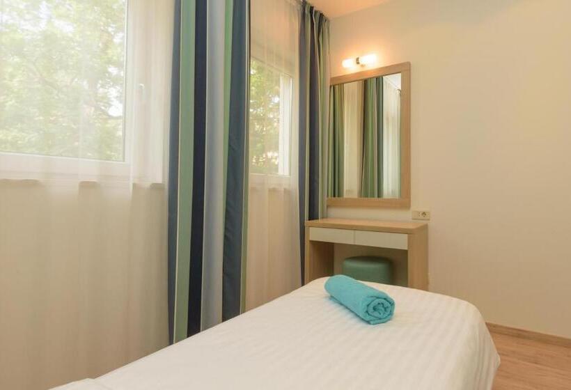 2 Bedroom Premium Apartment Sea View, Grand Novi Vinodolski Resort