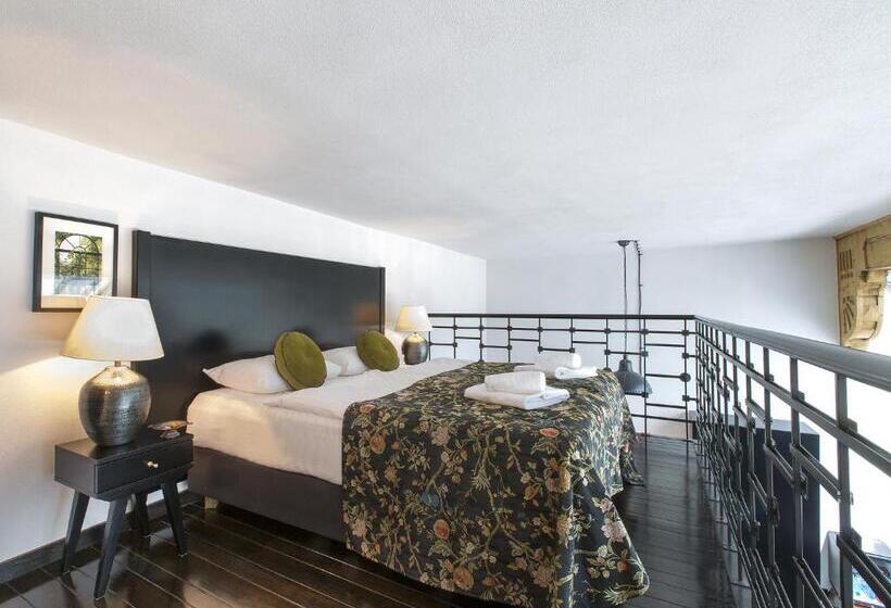 شقة غرفة واحدة, Antique Apartments Plac Szczepański