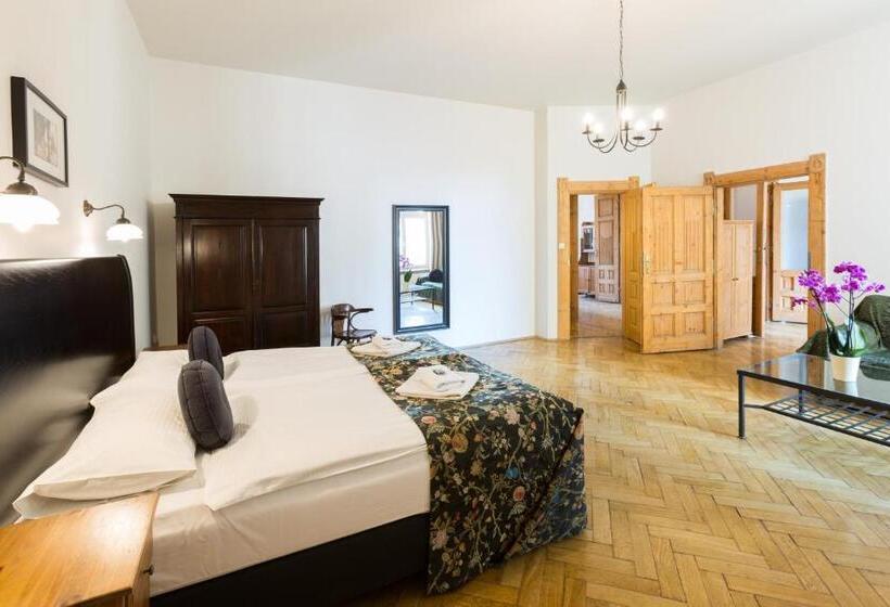 شقة 4 غرف, Antique Apartments Plac Szczepański