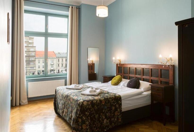 شقة 4 غرف, Antique Apartments Plac Szczepański