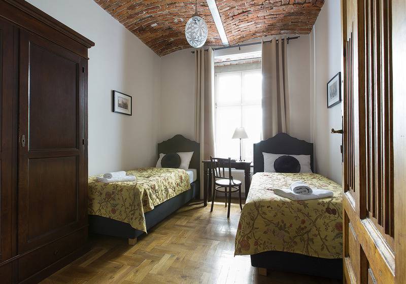 شقة غرفتين, Antique Apartments Plac Szczepański