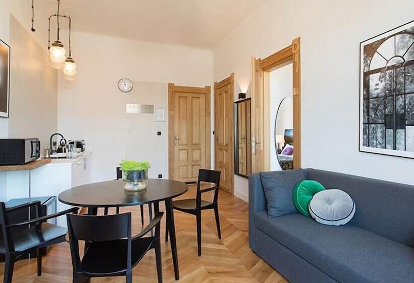 Апартаменты 1 Спальня, Antique Apartments Plac Szczepański