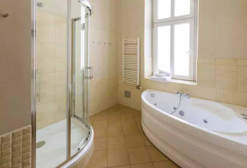 آپارتمان 4 خوابه, Antique Apartments Plac Szczepański