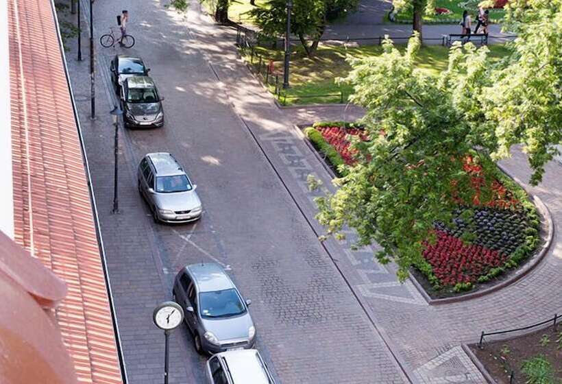 شقة 4 غرف, Antique Apartments Plac Szczepański