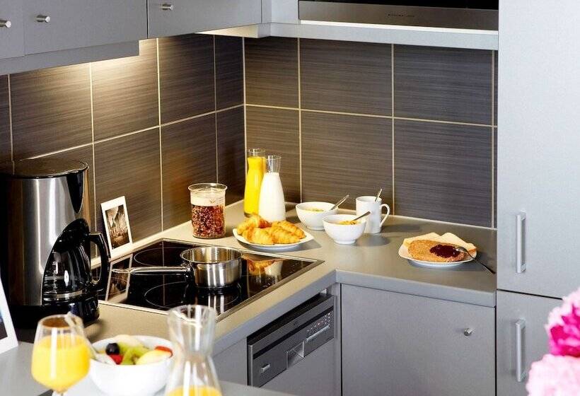 1 Bedroom Apartment City View, Aparthotel Adagio Vienna City