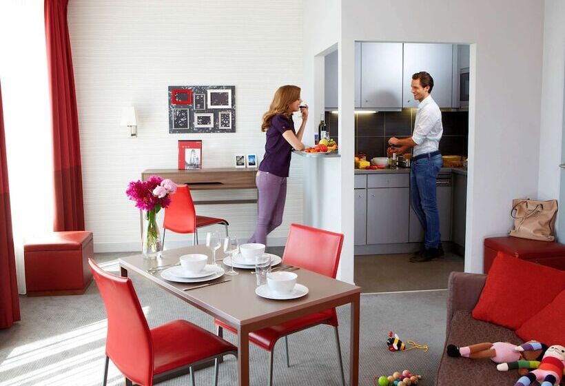 1 Bedroom Apartment City View, Aparthotel Adagio Vienna City