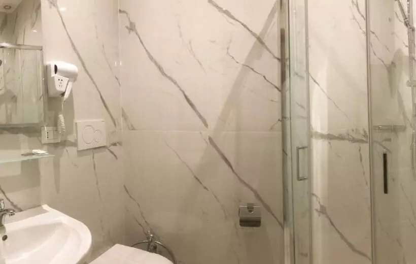 اتاق استاندارد سه نفره, Hostel Cosmos