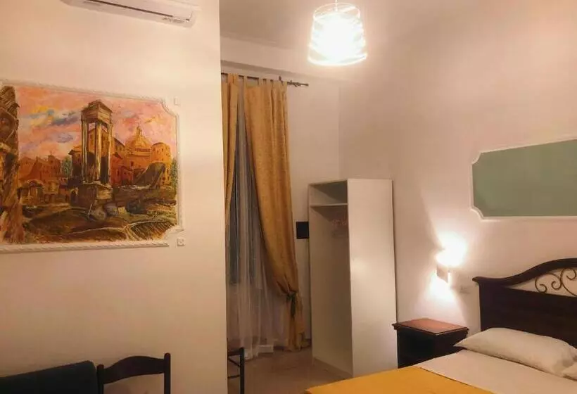 اتاق استاندارد سه نفره, Hostel Cosmos