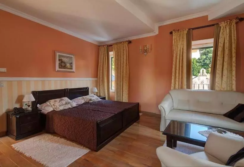 اتاق لوکس, Boutique Hotel Villa Pattiera