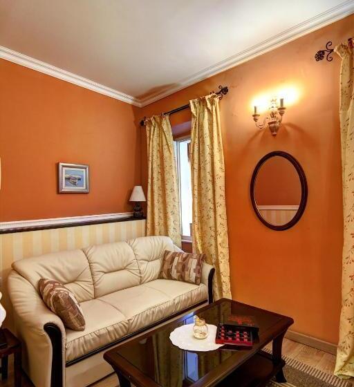 家庭间, Boutique Hotel Villa Pattiera