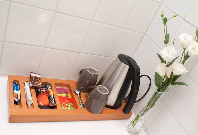 اتاق استاندارد با چشم‌انداز باغ, Alp