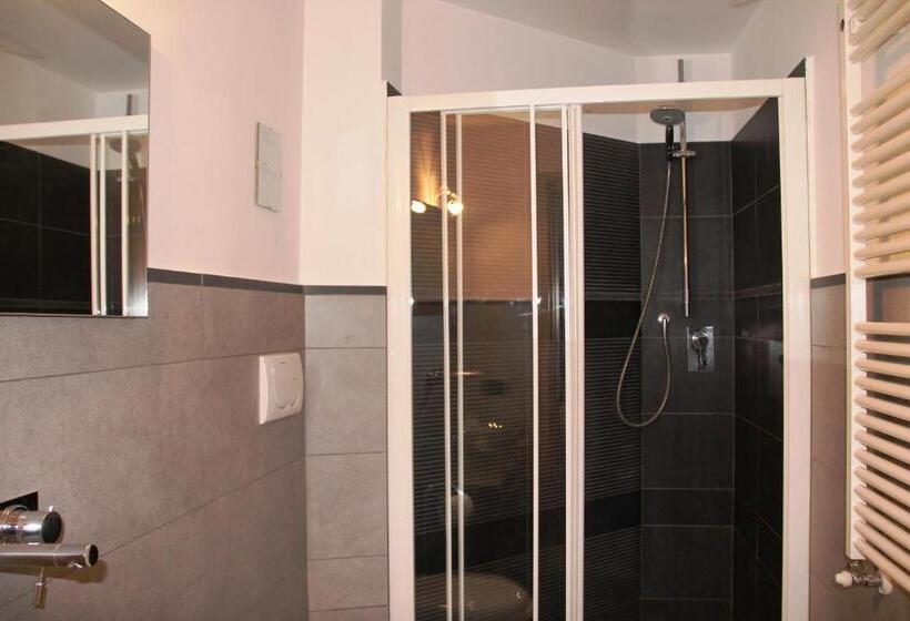 آپارتمان 1 خوابه, B&b Magnifico Messere