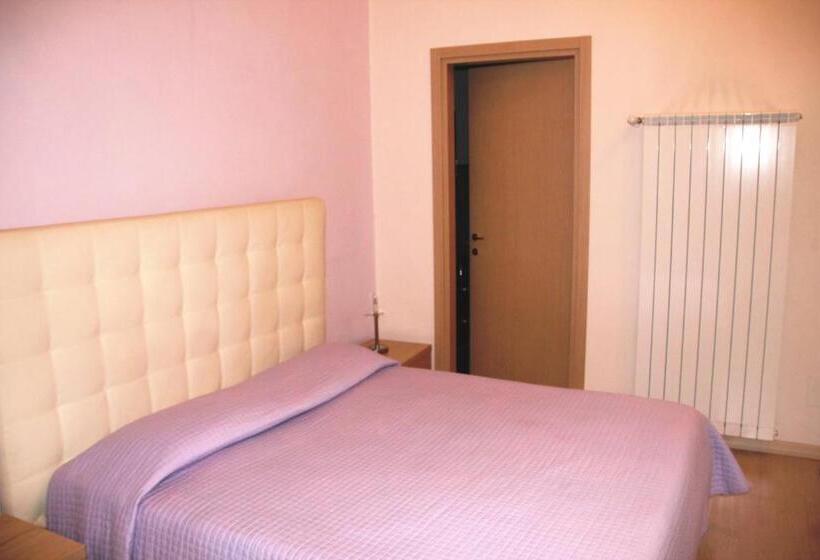 آپارتمان 1 خوابه, B&b Magnifico Messere