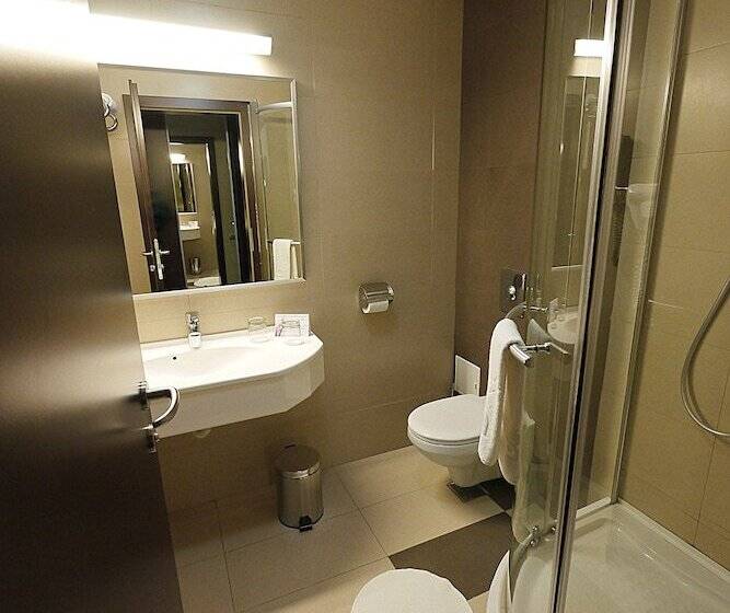 اتاق استاندارد, Berthelot