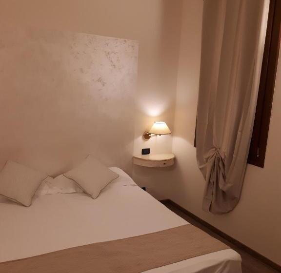 חדר סופריור, Cà Doge