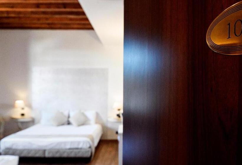 סוויטת ג'וניור, Cà Doge