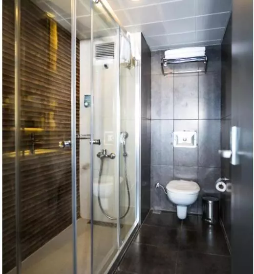 اتاق استاندارد سه نفره, Club Hotel Sunbel