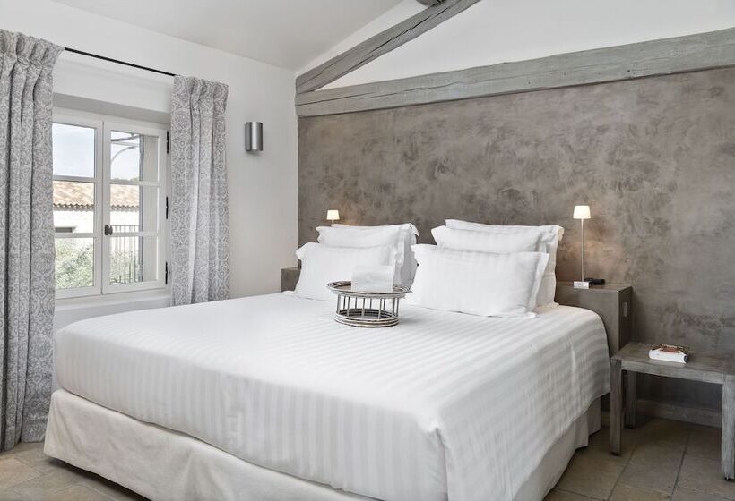 جناح, Coquillade Provence