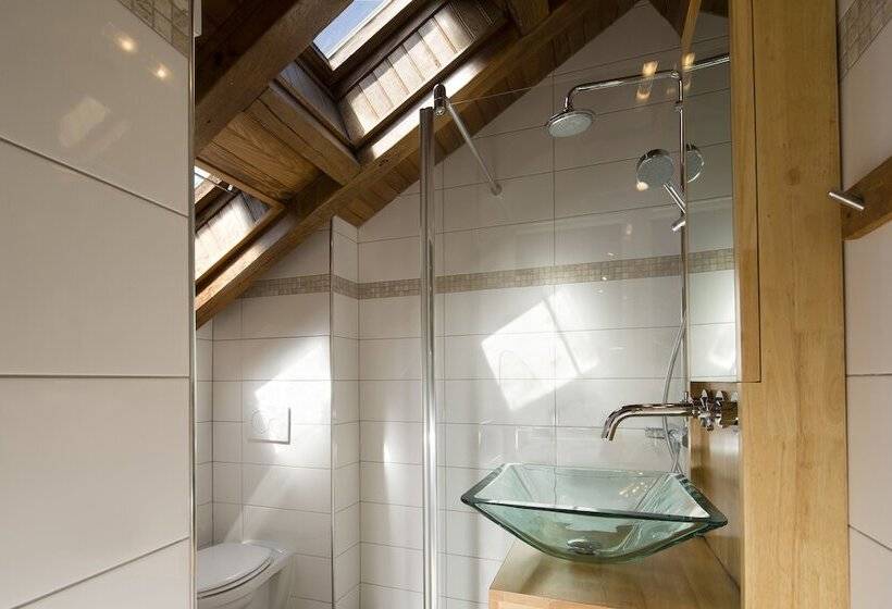 スタンダードスタジオ, Du Lion D Or Louvre