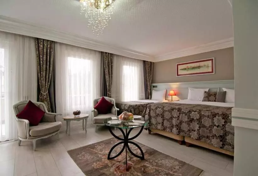 Suite with Balcony