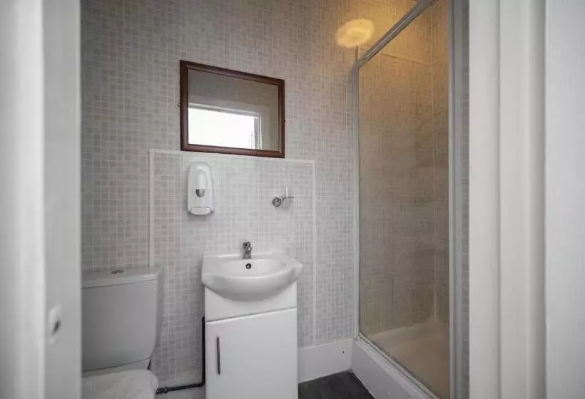 Perhehuone, Flexistay Norbury Apart