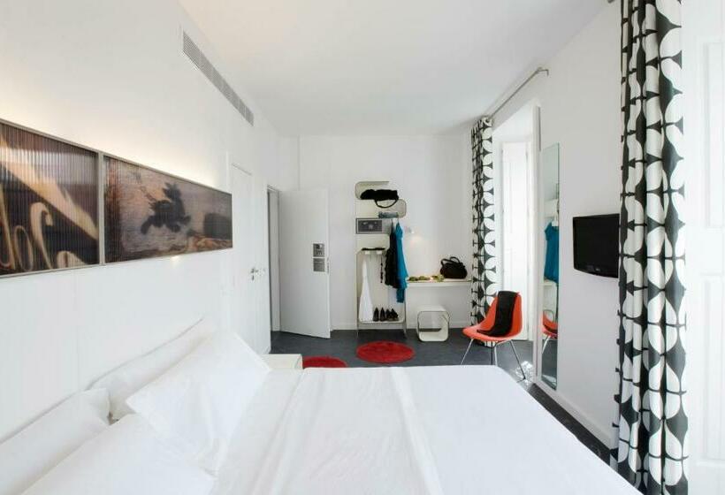 اتاق سوپریور, Gat Rossio