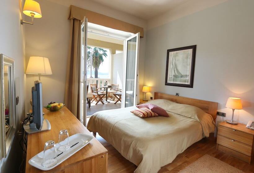 オーシャンビュージュニアスイート, Indijan