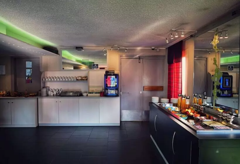 スタンダードルーム, Hôtel Kyriad Dieppe