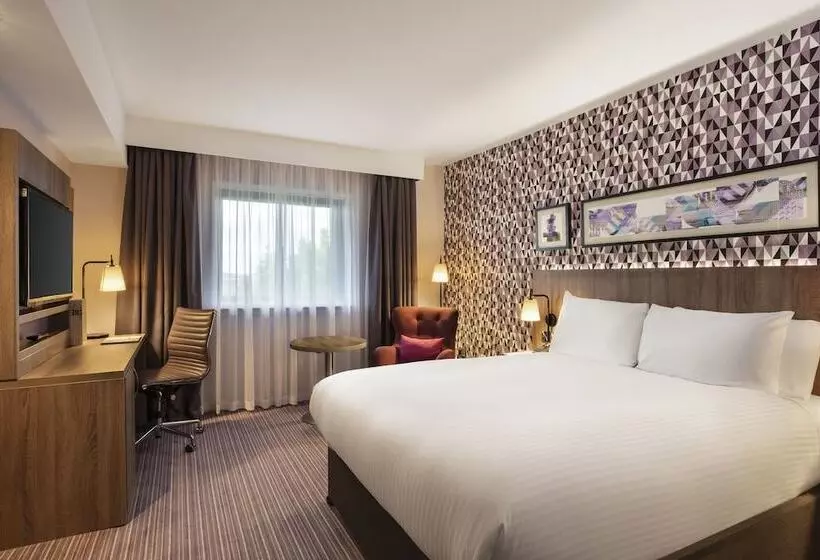 اتاق استاندارد, Leonardo  London Heathrow Airport