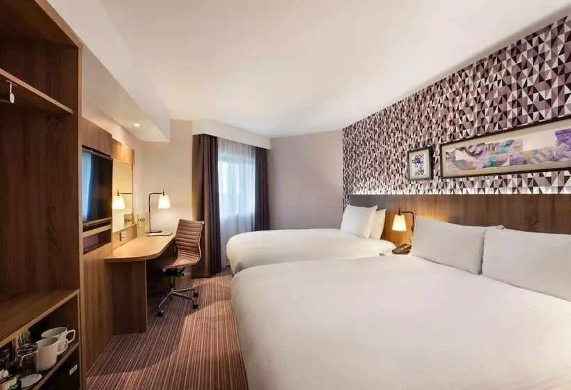 اتاق استاندارد, Leonardo  London Heathrow Airport