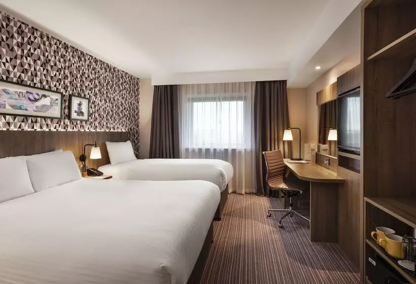 اتاق استاندارد, Leonardo  London Heathrow Airport